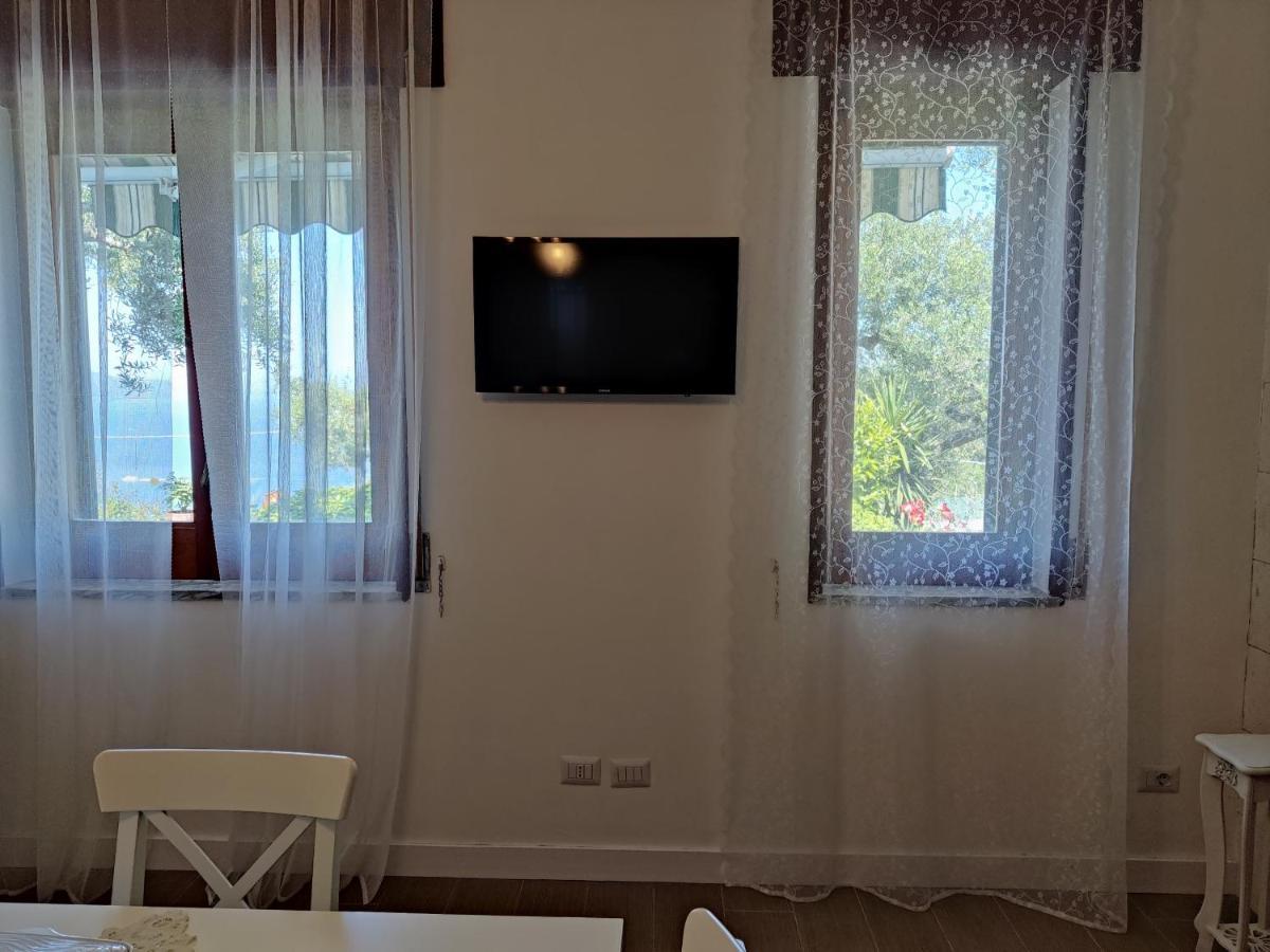 Apartamento Il Nido Del Gabbiano Massa Lubrense Exterior foto