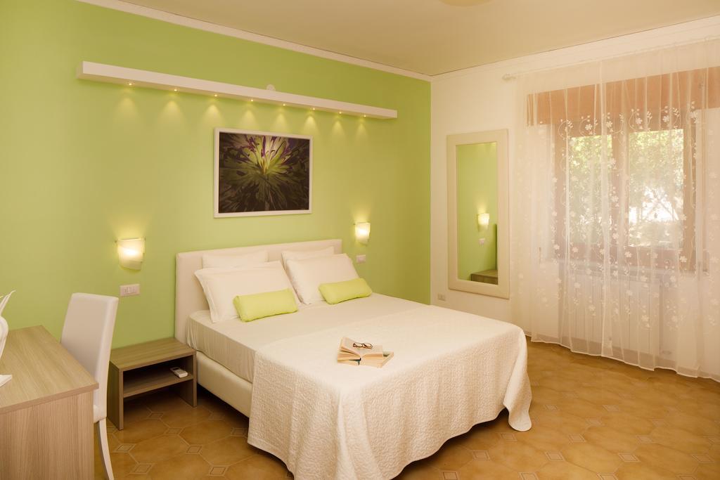 Apartamento Il Nido Del Gabbiano Massa Lubrense Exterior foto