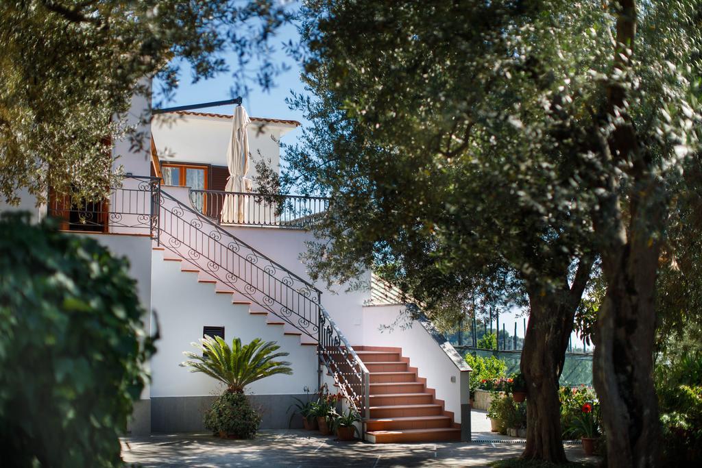 Apartamento Il Nido Del Gabbiano Massa Lubrense Exterior foto